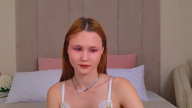 AmeliRoyse online show from March 12, 5:08 pm