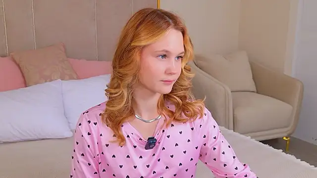 AmeliRoyse online show from May 2, 5:07 pm