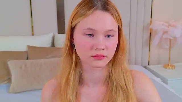 AmeliRoyse online show from June 22, 5:21 pm