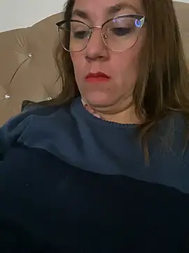 Snapshot of Luna-nevada chatting on July 28, 12:48 pm Luna-nevada online show from July 28, 12:48 pm