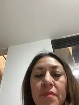 Snapshot of Luna-nevada chatting on July 29, 10:41 pm Luna-nevada online show from July 29, 10:41 pm