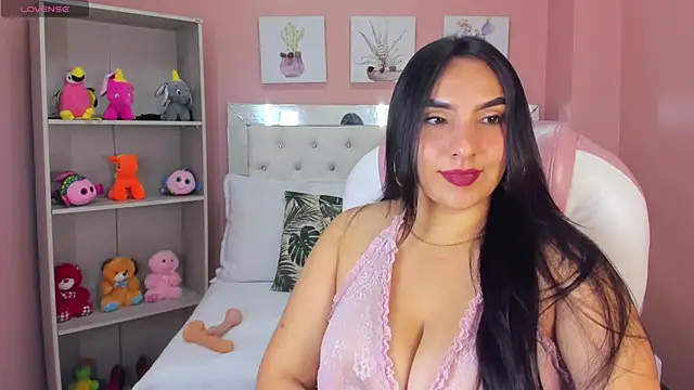 Sophie Grays  online show from April 27, 3:21 pm