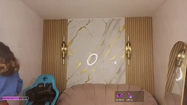 Snapshot of _wendy_b chatting on November 9, 12:36 pm wendy b online show from November 9, 12:36 pm