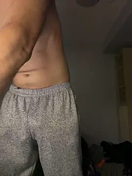 njariwala6 online show from October 26, 10:47 pm