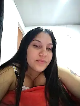 esmeralda jadees online show from March 27, 1:11 pm
