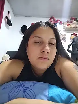 esmeralda jadees online show from June 21, 11:46 am
