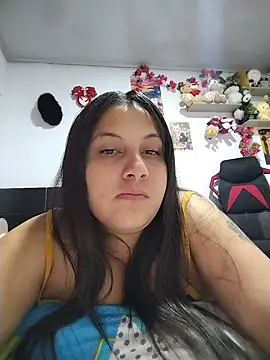 esmeralda jadees online show from June 28, 12:22 pm