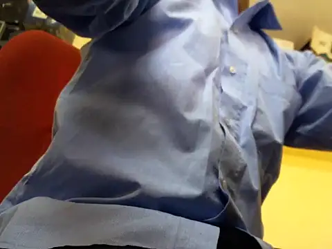 Snapshot of himvilohi08 chatting on October 27, 5:33 am himvilohi08 online show from October 27, 5:33 am