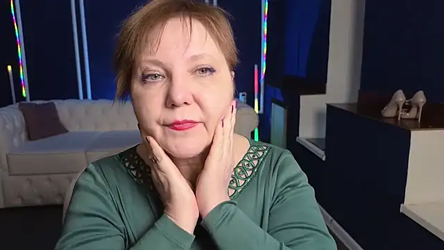 Snapshot of Kira_Kenet chatting on March 15, 5:08 am Kira Kenet online show from March 15, 5:08 am