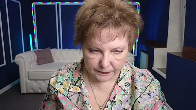 Snapshot of Kira_Kenet chatting on March 17, 2:45 pm Kira Kenet online show from March 17, 2:45 pm