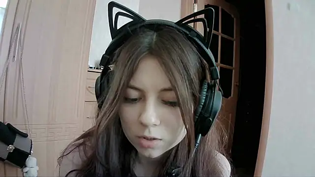 RendyDow online show from March 20, 10:32 am