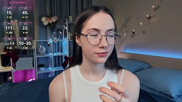 Kira mindnes online show from March 16, 7:38 pm