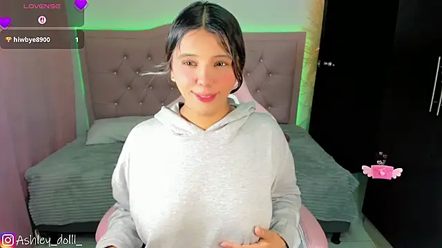 Ashley dolll online show from May 2, 9:09 pm