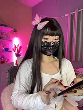 Snapshot of MI_KA22 chatting on March 11, 2:18 pm MI KA22 online show from March 11, 2:18 pm