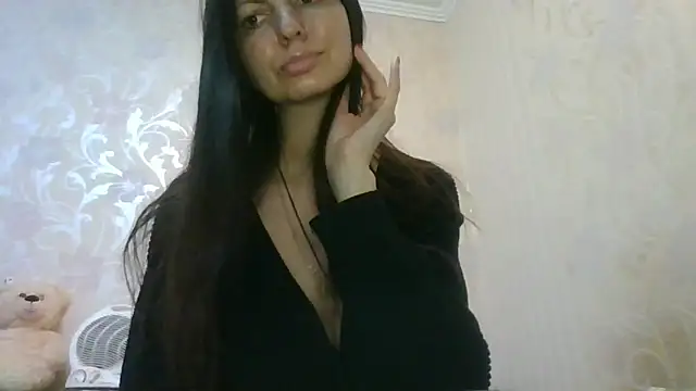 AliseWats online show from January 5, 8:34 pm