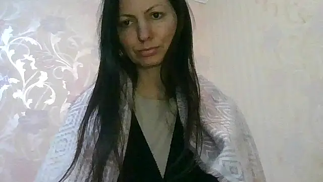 AliseWats online show from April 26, 8:28 pm