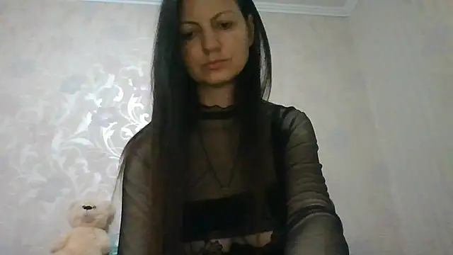AliseWats online show from June 11, 9:13 pm