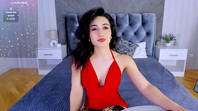 Maya Rogerss online show from November 28, 2:42 pm