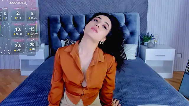 Maya Rogerss online show from December 1, 2:33 pm