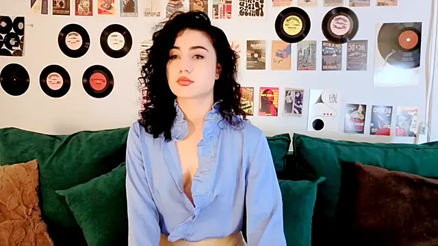 Snapshot of Maya_Rogerss chatting on July 12, 2:41 pm Maya Rogerss online show from July 12, 2:41 pm