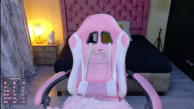 Snapshot of sweet__thang chatting on June 27, 3:55 am sweet thang online show from June 27, 3:55 am