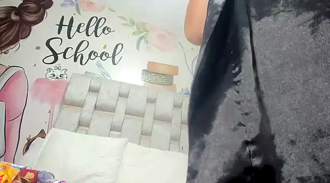 ANA-BULLOCK- online show from March 12, 9:13 pm