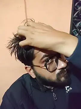 Snapshot of mpaale11 chatting on December 16, 1:27 pm mpaale11 online show from December 16, 1:27 pm