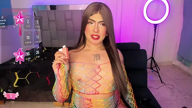 Sophie whitexxx online show from June 3, 10:59 pm