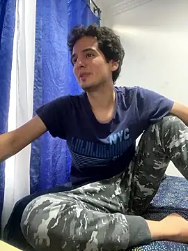 Thiagobb7 online show from January 10, 10:25 pm