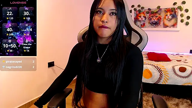 bella warzon online show from July 31, 8:36 am