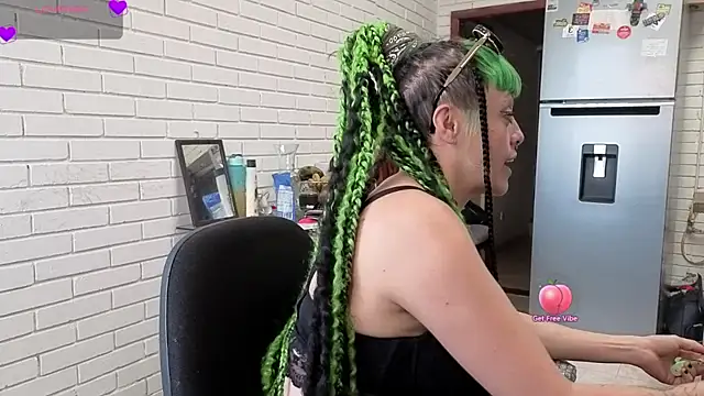 freyaa sorcerees online show from October 3, 5:21 pm