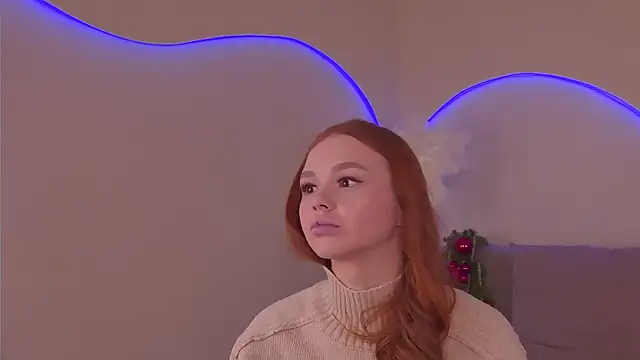 Snapshot of MiraBliss chatting on December 14, 6:34 pm MiraBliss online show from December 14, 6:34 pm