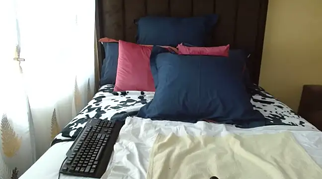 SexyShybarbie online show from March 15, 1:29 pm