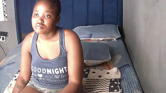 SexyShybarbie online show from January 14, 7:58 am