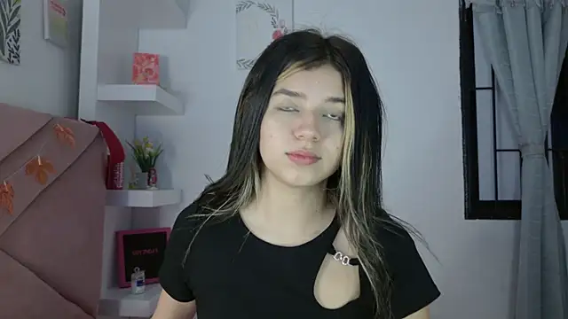 Snapshot of eva_sin18 chatting on September 17, 11:06 pm eva sin18 online show from September 17, 11:06 pm