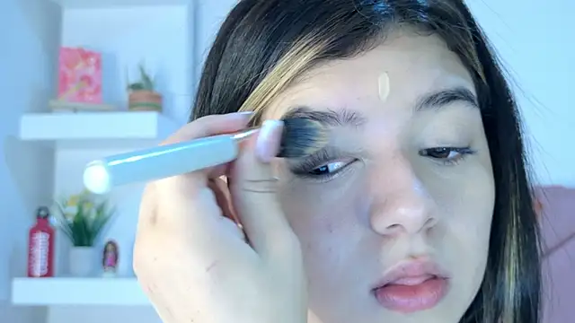 Snapshot of eva_sin18 chatting on October 6, 11:13 pm eva sin18 online show from October 6, 11:13 pm