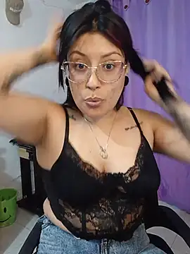 DaniPoison online show from June 12, 6:51 pm