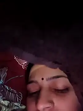 Snapshot of Daya_Chheda chatting on November 25, 6:19 pm Daya Chheda online show from November 25, 6:19 pm