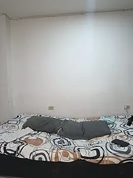 Snapshot of schelldo chatting on May 16, 11:57 pm schelldo online show from May 16, 11:57 pm