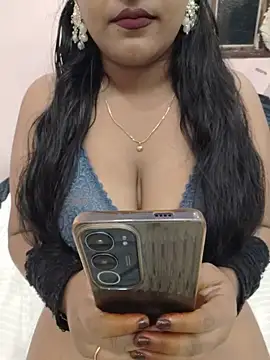 priya 00143 online show from July 28, 5:56 pm