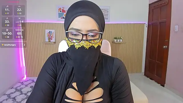Snapshot of Sasha_Anaan chatting on March 13, 8:48 am Sasha Anaan online show from March 13, 8:48 am