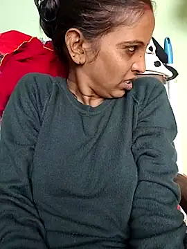 Snapshot of Hotty-Nidhi chatting on November 17, 6:19 am Hotty-Nidhi online show from November 17, 6:19 am