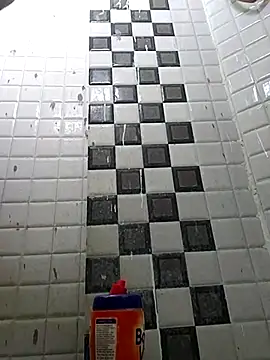 Hotty-Nidhi online show from January 19, 2:48 am