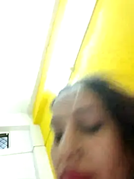 Hotty-Nidhi online show from February 20, 2:19 am