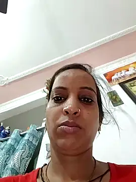 Hotty-Nidhi online show from June 11, 3:26 am