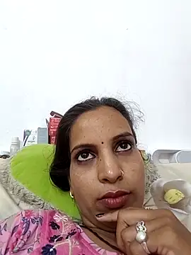 Hotty-Nidhi online show from June 19, 3:38 pm