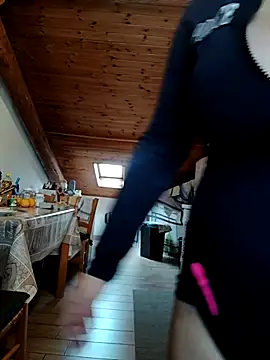 Snapshot of luciferelili chatting on December 3, 1:42 pm luciferelili online show from December 3, 1:42 pm