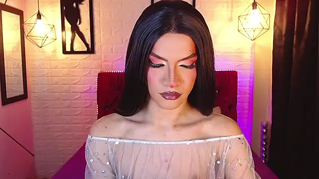 agatha rodriguez online show from June 7, 12:53 pm