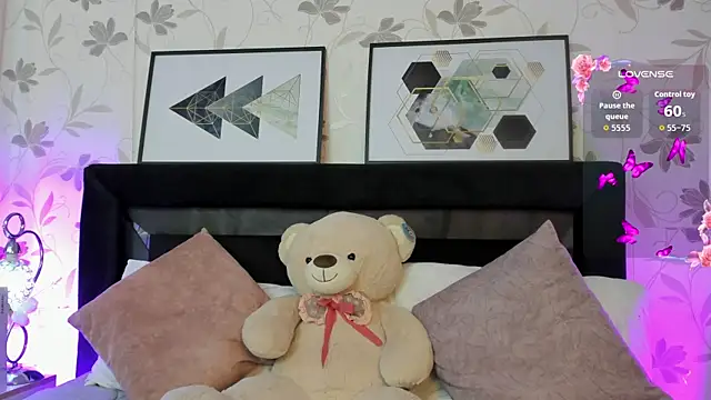 Snapshot of Lilith_Thompson chatting on September 23, 1:47 pm Lilith Thompson online show from September 23, 1:47 pm