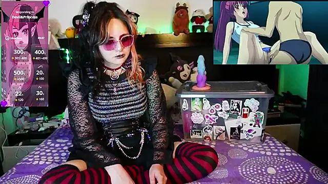 Snapshot of Devil_And_Princess chatting on July 15, 12:16 am Devil And Princess online show from July 15, 12:16 am